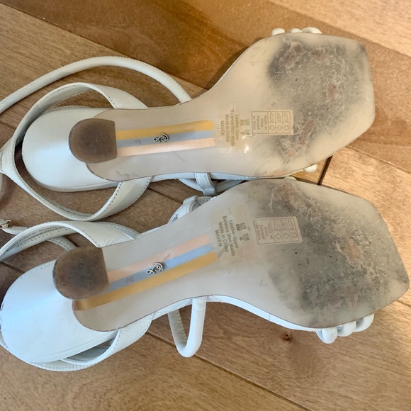 Worn once - beautiful light cream leather heels - Picture 5 of 6